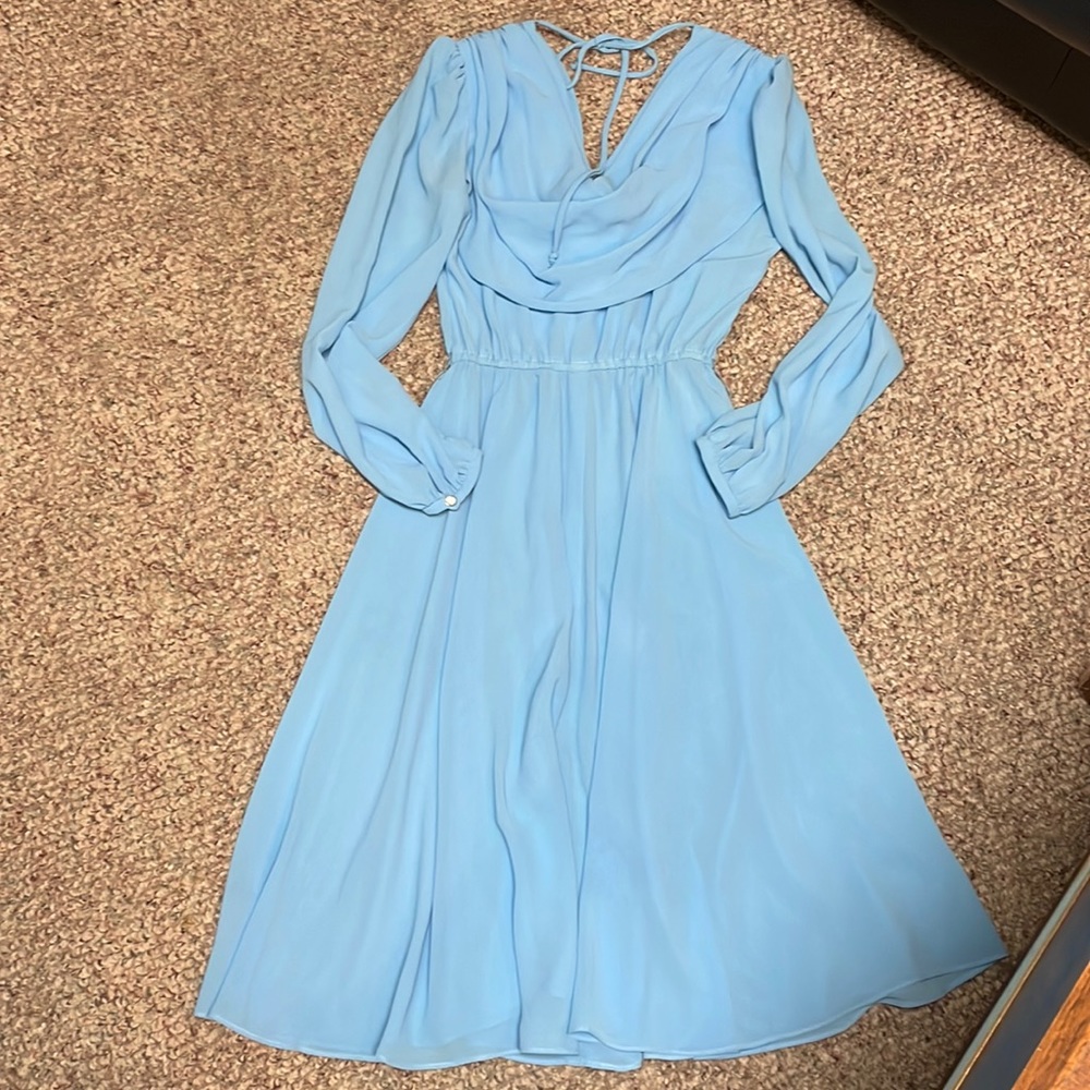 Elegant Blue Long Sleeve Dress